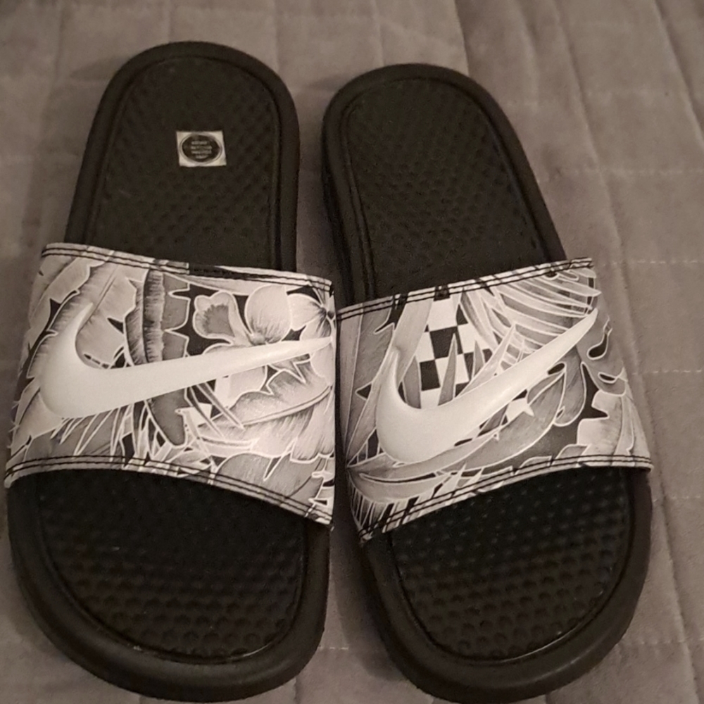 Nike Slides